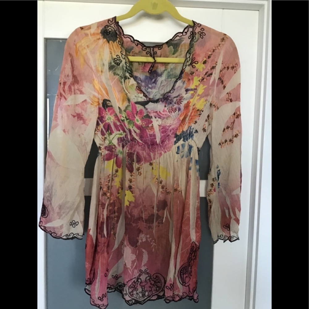 3/4 sleeved empire waist blouse.